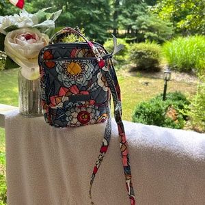 Vera Bradley mini Hipster